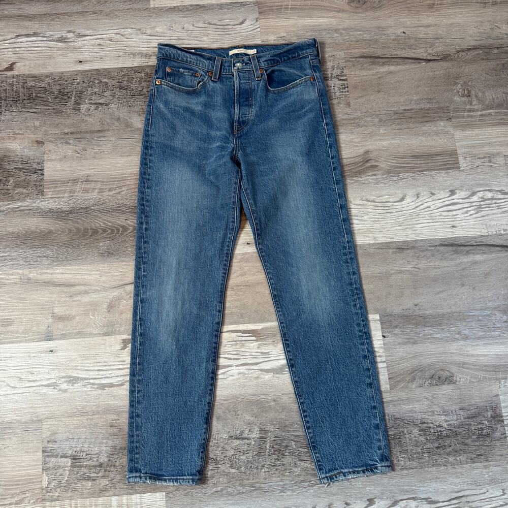 Levi's Premium Wedgie Straight Jeans High Rise Button Fly Medium Wash Denim 27